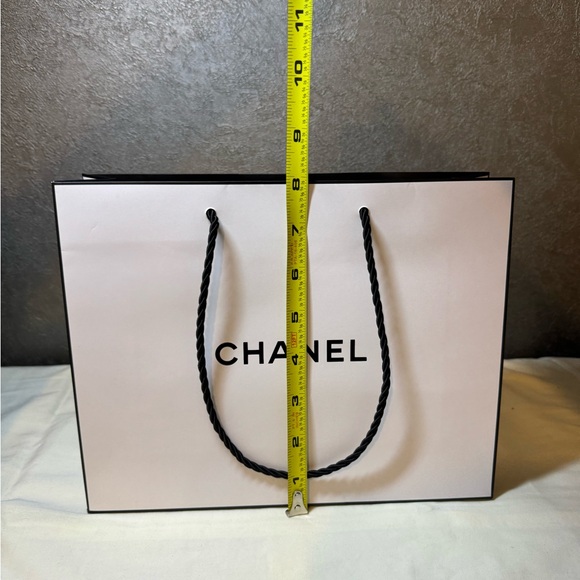 Chanel shopping bag - Picture 7 of 7